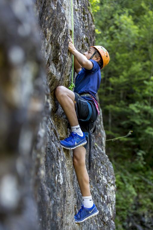 Fit Und Fun Sportherberge Kotschach-Mauthen Exteriör bild